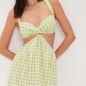 For Love & Lemons Maureen
mini dress peekaboo, gingham, open back Small NWT